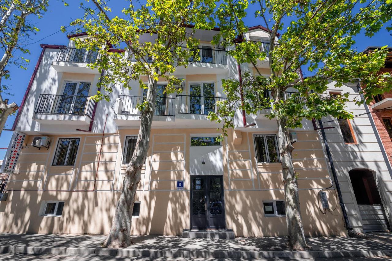 Hotel Continental Gori Esterno foto